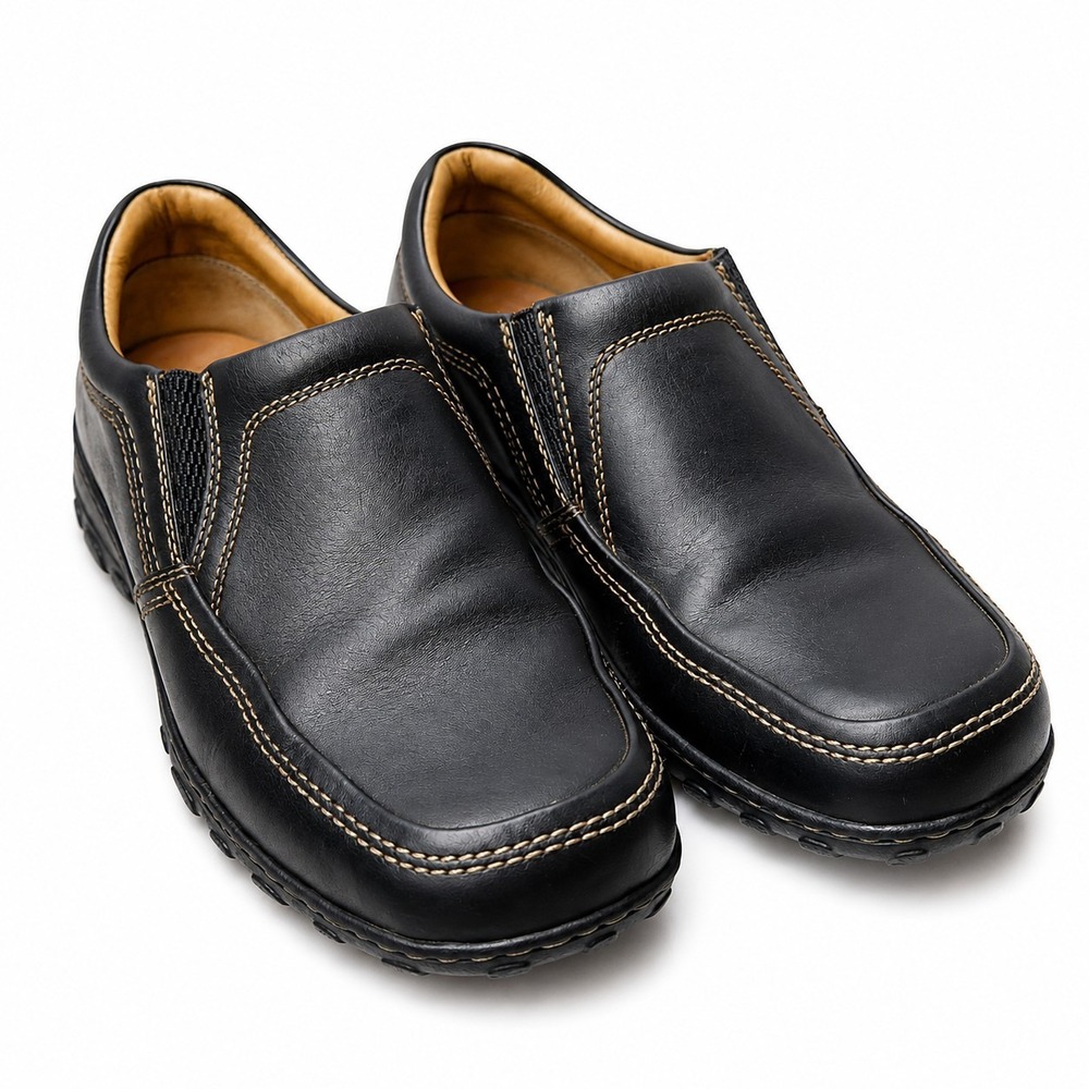 BORN "Nigel" Slip-On Loafer Mens Sz EU/42.5 US/9 Black Leather Contrast Stitch